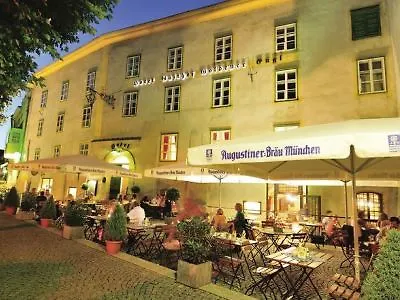 Hotell Goldener Engl Hall in Tirol