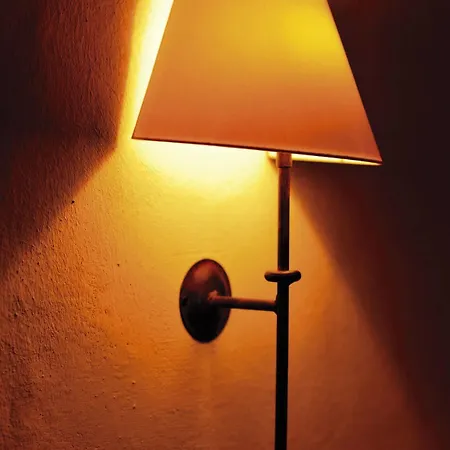 Goldener Engl فندق 4*