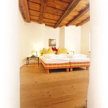 Hotell Goldener Engl Hall in Tirol