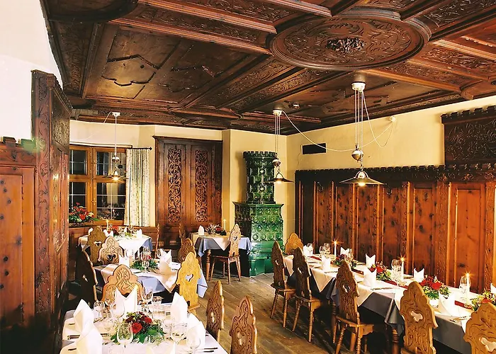 Отель Goldener Engl 4*