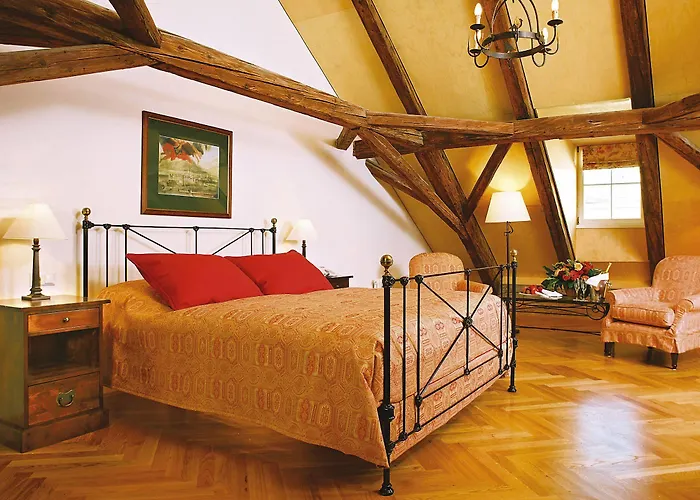 Goldener Engl Hall in Tirol